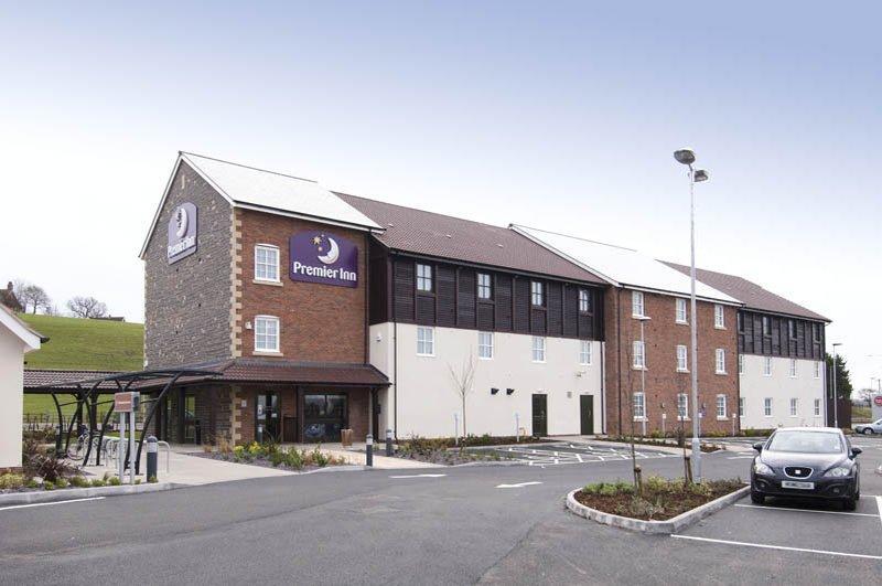 Premier Inn Glastonbury Exterior photo