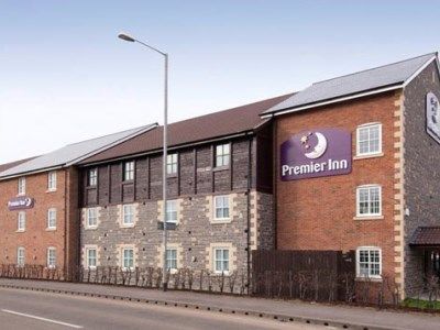 Premier Inn Glastonbury Exterior photo